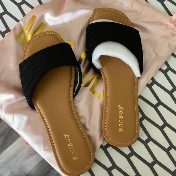 cute sandals - Picture 1 of 2